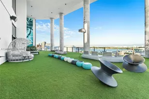 398 NE 5th, Miami, FL 33132 - Photo 42