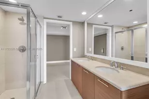 50 Biscayne, Miami, FL 33132 - Photo 14