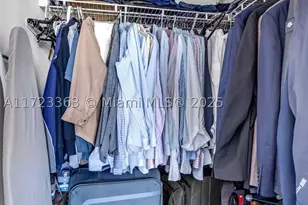 325 S Biscayne, Miami, FL 33131 - Photo 22