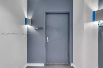 325 S Biscayne #3726, Miami, FL 33131 - Photo 2