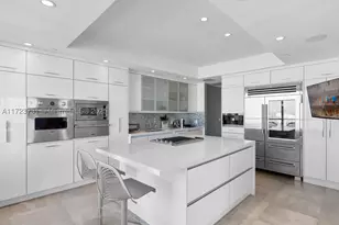 1425 Brickell, Miami, FL 33131 - Photo 20