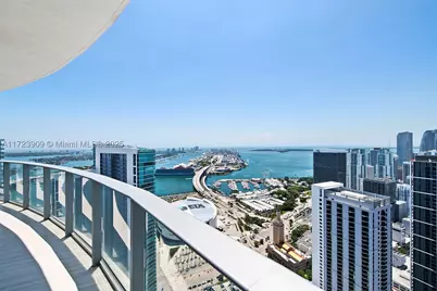 851 NE 1st #PH 5411, Miami, FL 33132 - Photo 38
