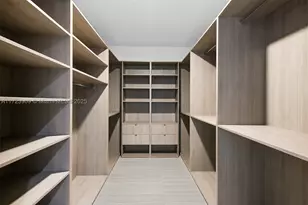 851 NE 1st, Miami, FL 33132 - Photo 18