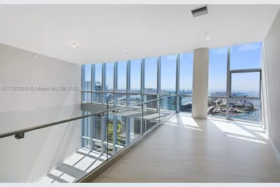 851 NE 1st #PH 5411, Miami, FL 33132 - Photo 20