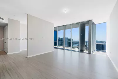 851 NE 1st #PH 5411, Miami, FL 33132 - Photo 12