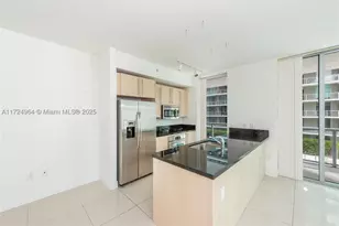 79 SW 12th, Miami, FL 33130 - Photo 4
