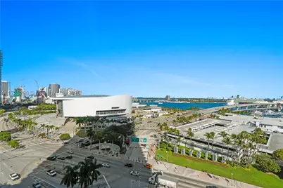 398 NE 5th #3207, Miami, FL 33132 - Photo 32