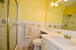 12 Isla Bahia, Fort Lauderdale, FL 33316 - Photo 30