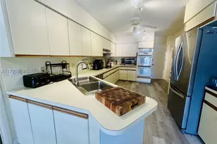 12 Isla Bahia, Fort Lauderdale, FL 33316 - Photo 16