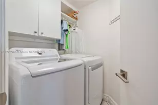 21205 Yacht Club, Aventura, FL 33180 - Photo 26