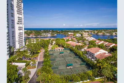 21205 Yacht Club #805, Aventura, FL 33180 - Photo 32