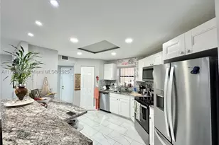 6655 W Broward, Plantation, FL 33317 - Photo 8