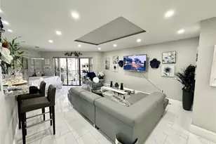 6655 W Broward, Plantation, FL 33317 - Photo 20