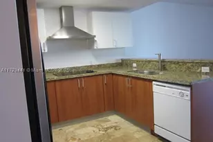 170 SE 14th, Miami, FL 33131 - Photo 2