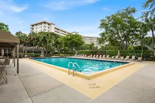 3050 N Palm Aire, Pompano Beach, FL 33069 - Photo 24
