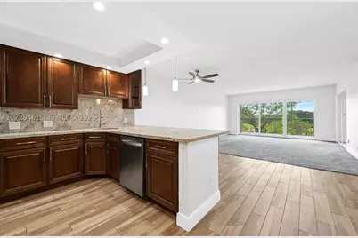 3050 N Palm Aire #501, Pompano Beach, FL 33069 - Photo 6