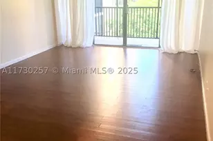 3101 N Country Club, Aventura, FL 33180 - Photo 10
