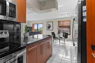 605 NW 72nd, Miami, FL 33126 - Photo 16