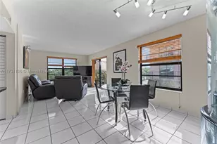 605 NW 72nd, Miami, FL 33126 - Photo 18