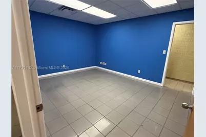 5801 Plunkett #2, Hollywood, FL 33023 - Photo 6