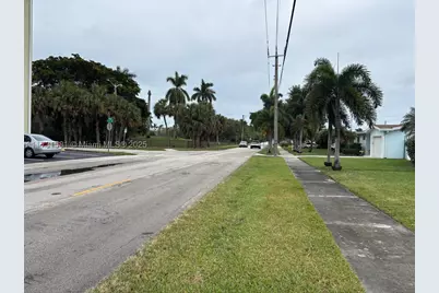 1426 Arthur, Hollywood, FL 33020 - Photo 18