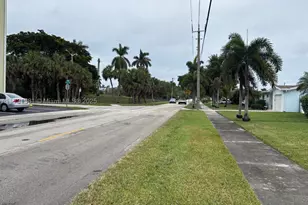 1426 Arthur, Hollywood, FL 33020 - Photo 18