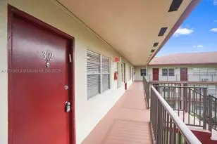 151 SW 135th, Pembroke Pines, FL 33027 - Photo 34