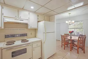 151 SW 135th, Pembroke Pines, FL 33027 - Photo 28