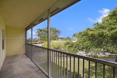 151 SW 135th #302T, Pembroke Pines, FL 33027 - Photo 50