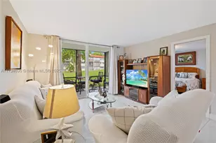 711 S Hollybrook, Pembroke Pines, FL 33025 - Photo 10