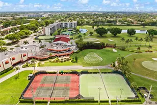 711 S Hollybrook, Pembroke Pines, FL 33025 - Photo 32