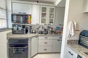 2930 Point E, Aventura, FL 33160 - Photo 10