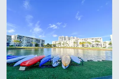 2930 Point East #E109, Aventura, FL 33160 - Photo 38