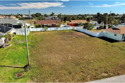 2013 NE 18th, Cape Coral, FL 33909 - Photo 4
