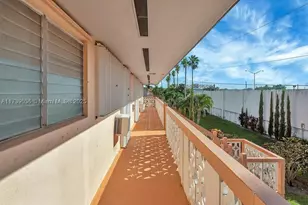 820 SW 11th, Hallandale Beach, FL 33009 - Photo 18