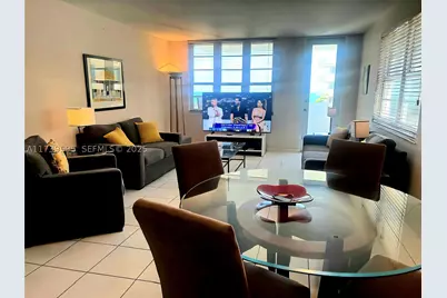 100 Lincoln #821, Miami Beach, FL 33139 - Photo 4
