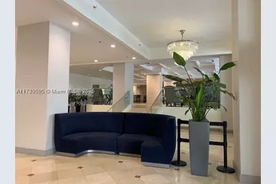 100 Lincoln #821, Miami Beach, FL 33139 - Photo 18