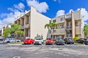 10900 SW 104th, Miami, FL 33176 - Photo 6