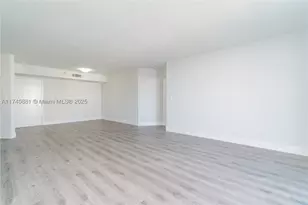 3530 Mystic Pointe, Aventura, FL 33180 - Photo 6