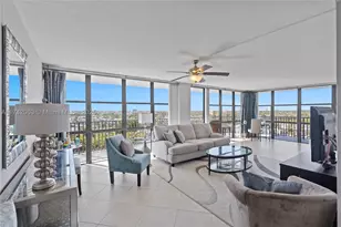 800 Parkview, Hallandale, FL 33009 - Photo 6