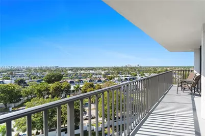 800 Parkview #909, Hallandale, FL 33009 - Photo 30