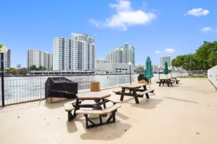 800 Parkview, Hallandale, FL 33009 - Photo 46