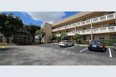 9380 Sunrise Lakes #103, Sunrise, FL 33322 - Photo 6