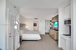 4401 Collins, Miami Beach, FL 33140 - Photo 32