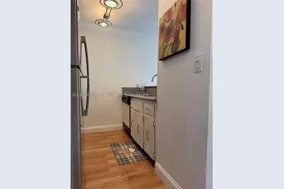 1225 NE 124th #33A, North Miami, FL 33161 - Photo 2