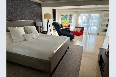 1670 Daytonia, Miami Beach, FL 33141 - Photo 20