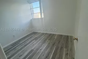 3642 NE 171 St, North Miami Beach, FL 33160 - Photo 10