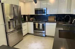 5401 Collins, Miami Beach, FL 33140 - Photo 28
