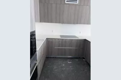 17550 Collins #1004, Sunny Isles Beach, FL 33160 - Photo 4