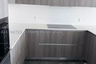 17550 Collins, Sunny Isles Beach, FL 33160 - Photo 4
